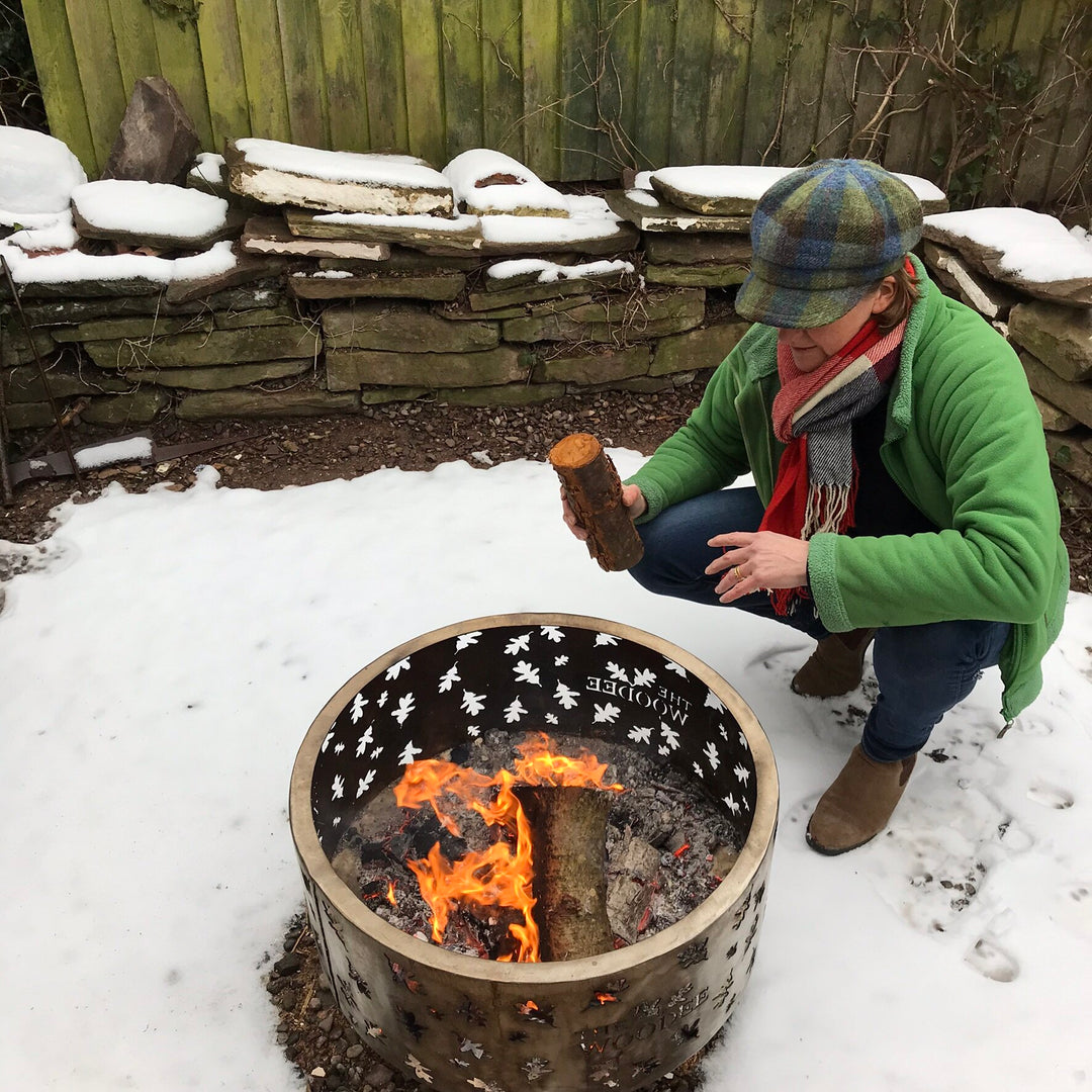 Why Buy a Fire Pit In Winter?