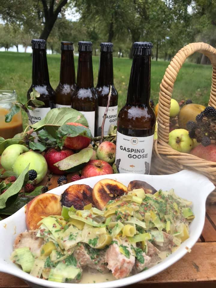 Woodee fillet of pork with a cider sauce and apples